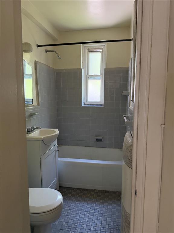 9430 Ridge Boulevard 1H, Brooklyn, New York, 11209 image 6