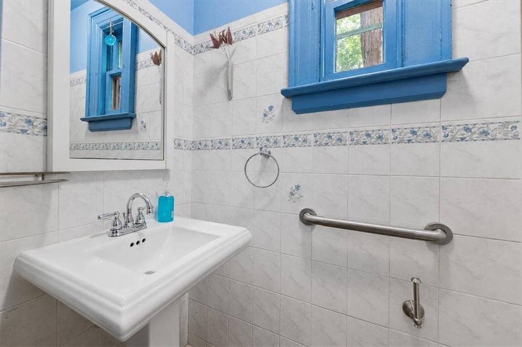 644 East 24th Street, Brooklyn, New York, 11210 image 11