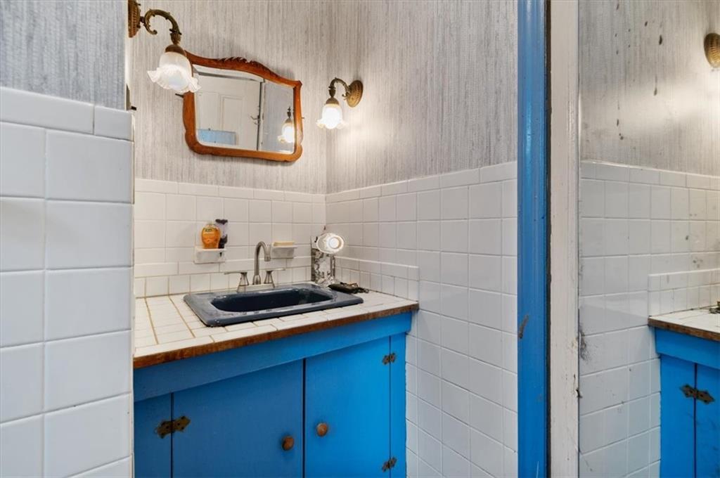 644 East 24th Street, Brooklyn, New York, 11210 image 17