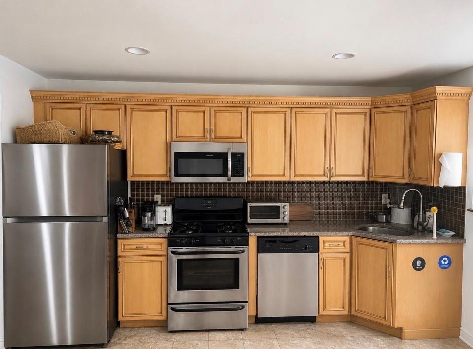 337 Lenox Road 3D, Brooklyn, New York, 11226 image 6