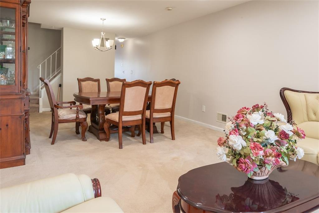 91 Circle Loop Circle, Staten  Island, New York, 10304 image 6