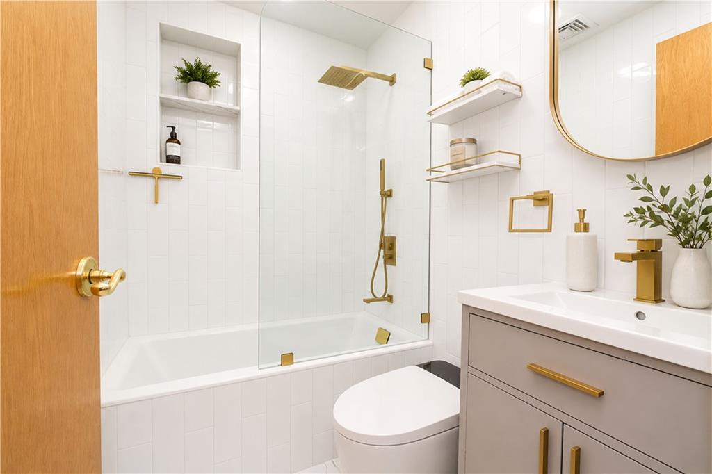 2154 East 63rd Street, Brooklyn, New York, 11234 image 24