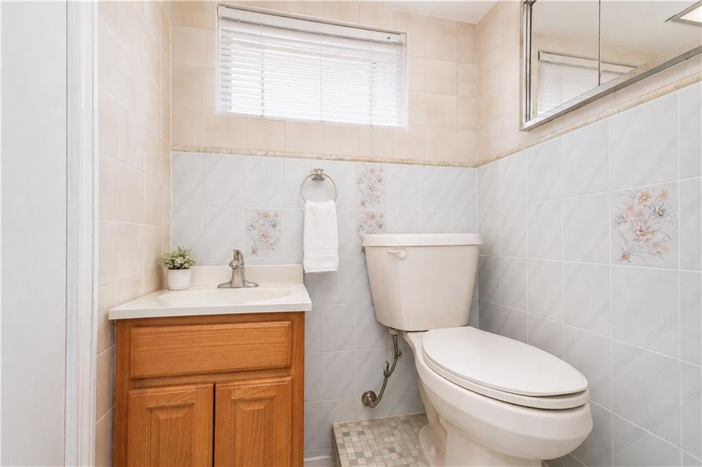 2154 East 63rd Street, Brooklyn, New York, 11234 image 32