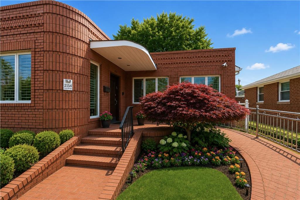 2154 East 63rd Street Image 3