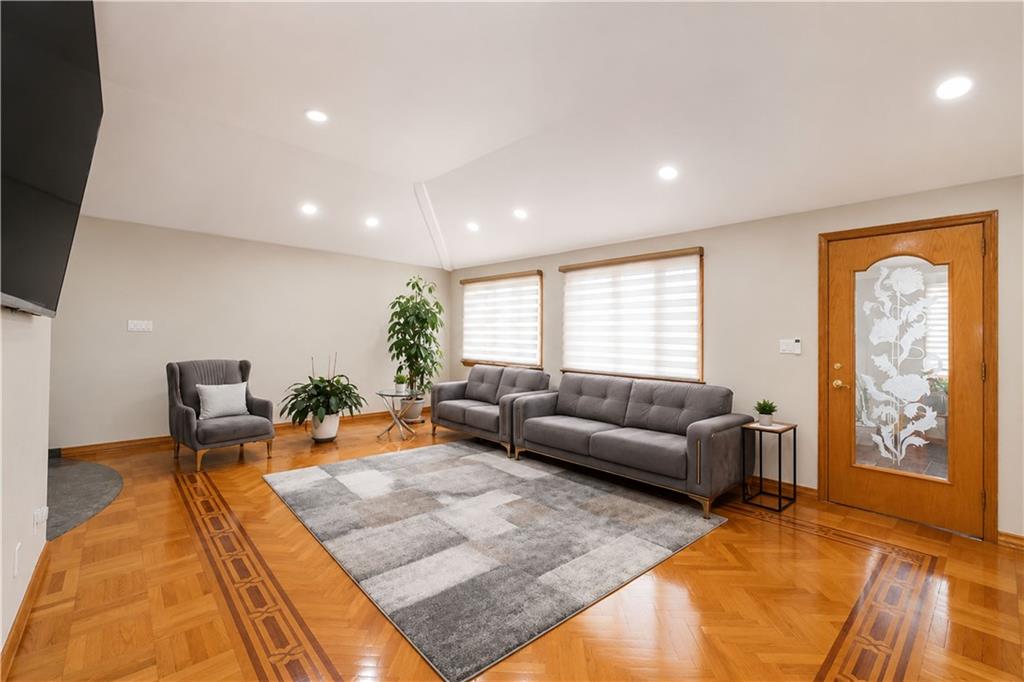2154 East 63rd Street, Brooklyn, New York, 11234 image 27