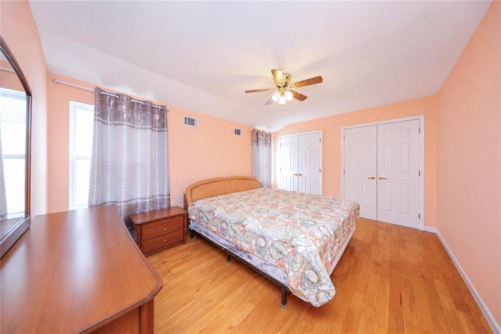 104 linwood Avenue, Brooklyn, New York, 10305 image 11