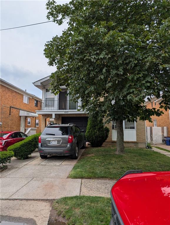 653 Hylan Boulevard Image 3