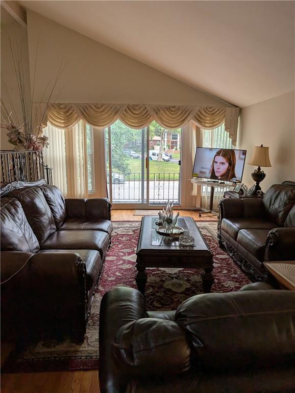 653 Hylan Boulevard, Staten  Island, New York, 10305 image 10