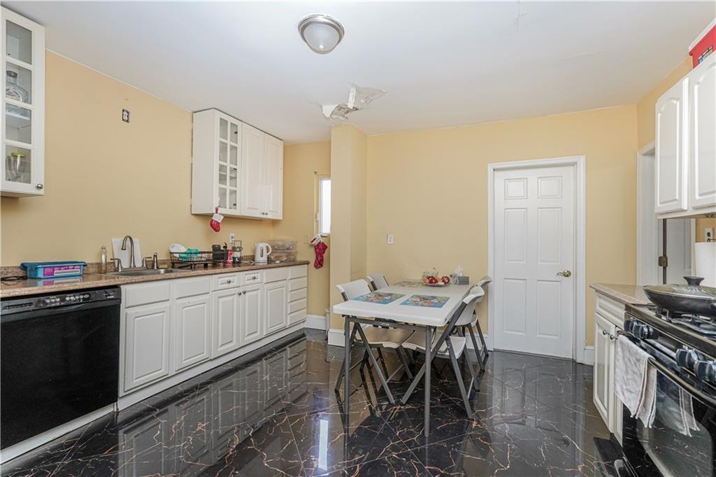 3822 Cypress Avenue, Brooklyn, New York, 11224 image 10