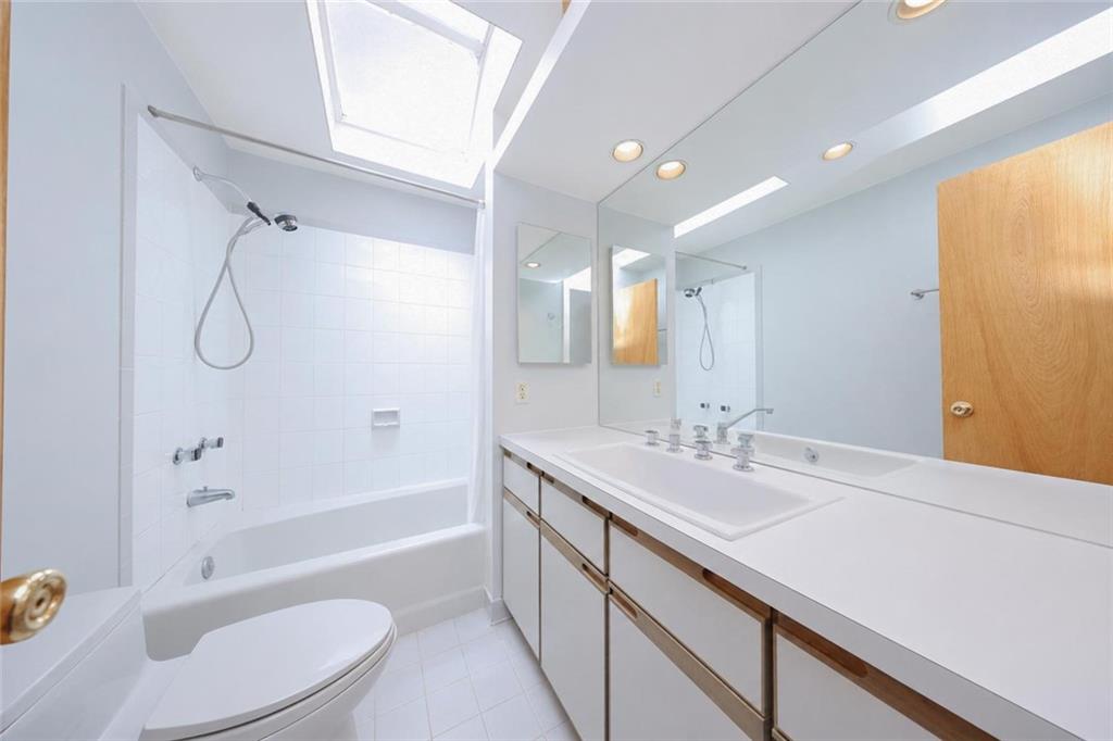 95 A 71st Street, Brooklyn, New York, 11209 image 17