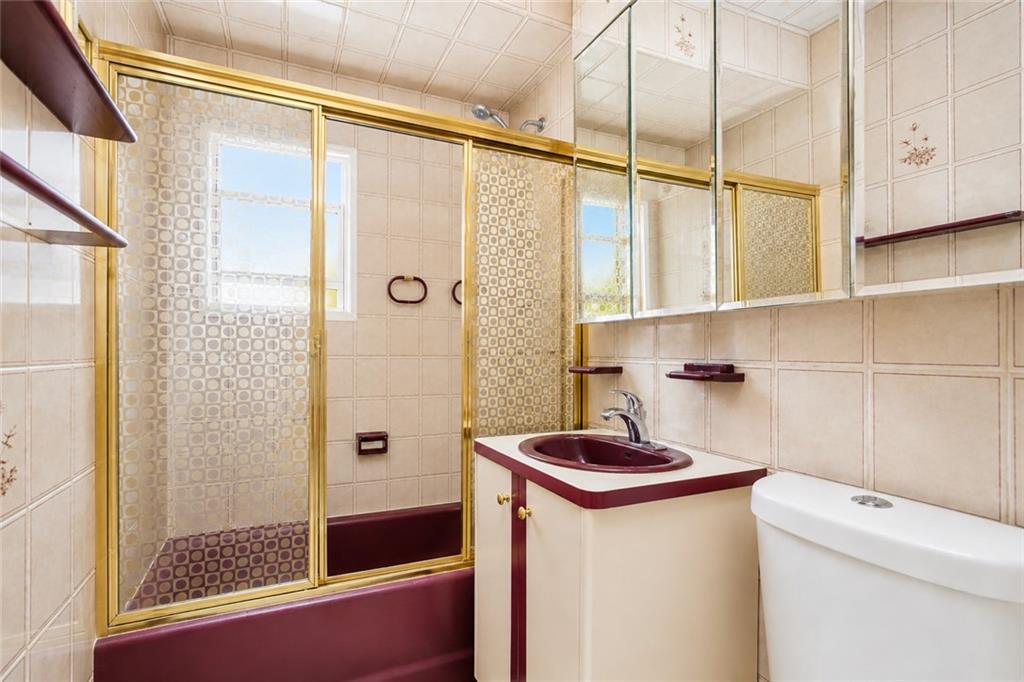 1847 65TH Street, Brooklyn, New York, 11204 image 44