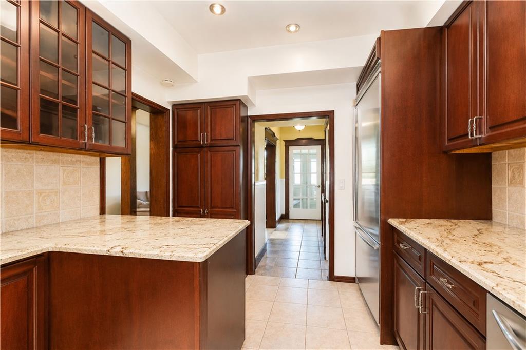 30 East Buchanan Street, Staten  Island, New York, 10301 image 6