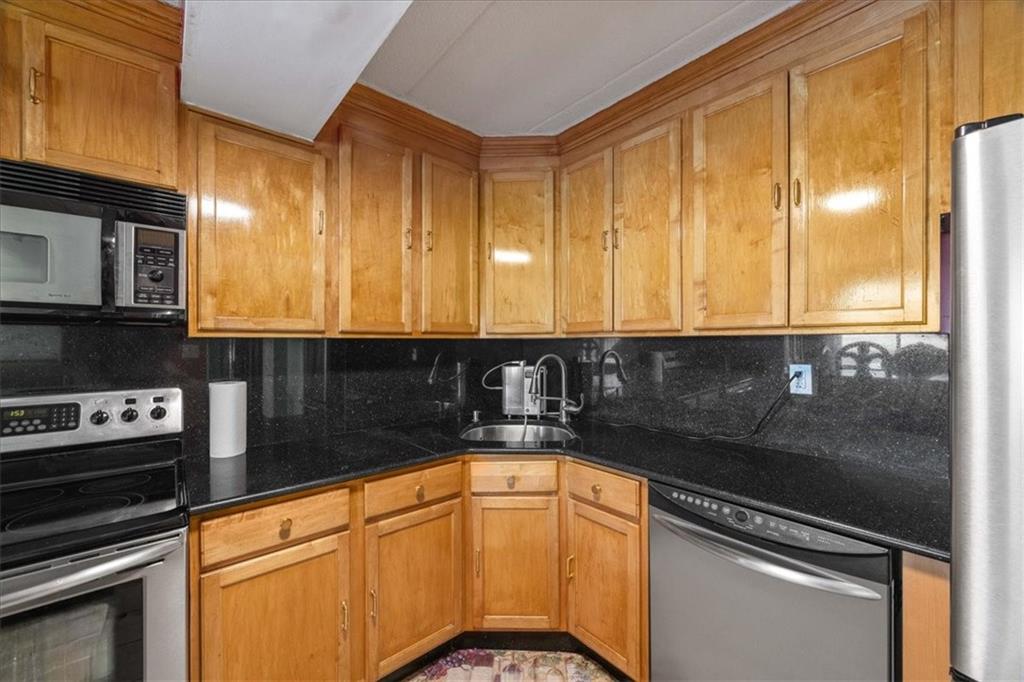 10849 Seaview Avenue 29C, Brooklyn, New York, 11236 image 12