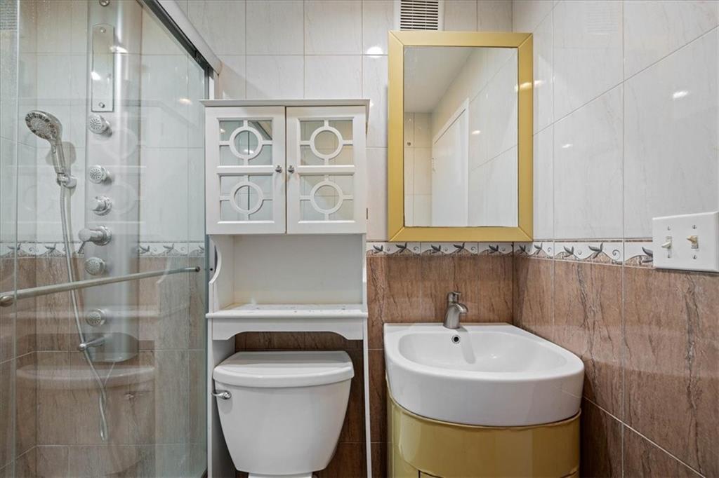 10849 Seaview Avenue 29C, Brooklyn, New York, 11236 image 18