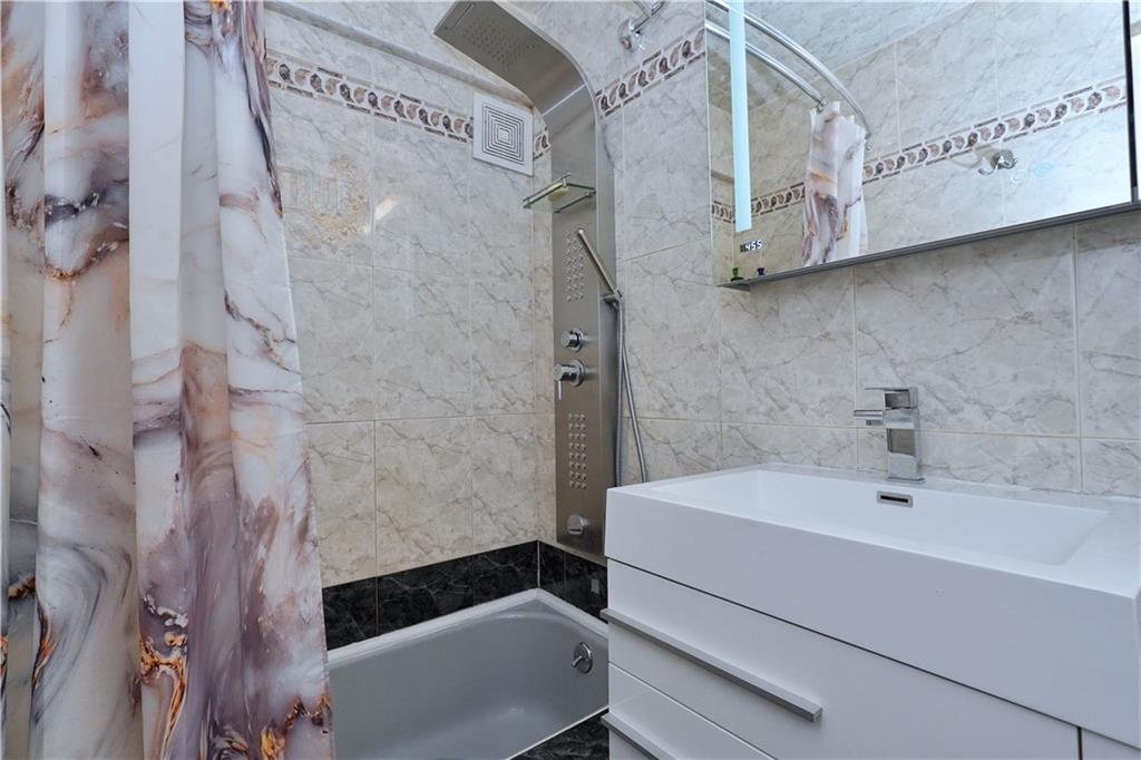 2711 Avenue X F2, Brooklyn, New York, 11235 image 31