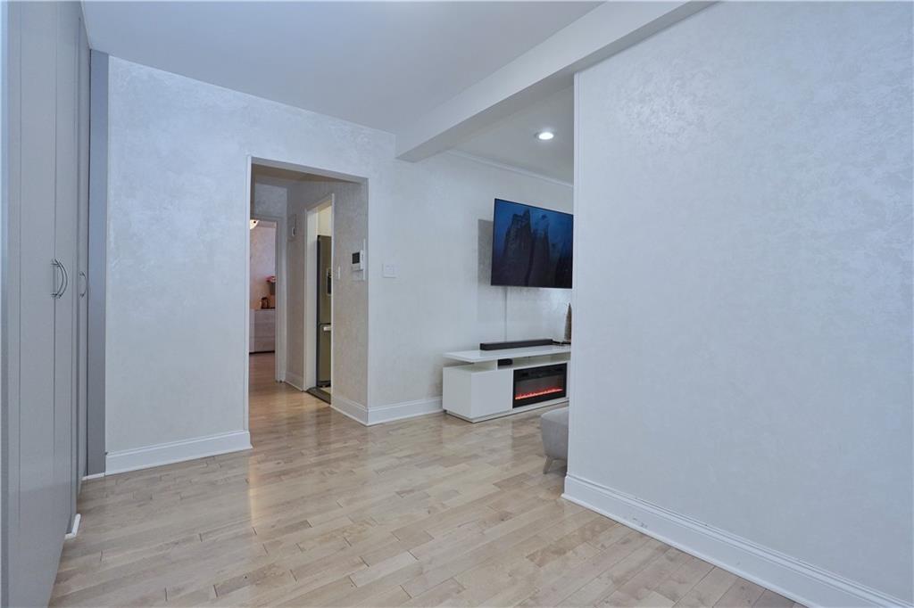 2711 Avenue X F2 Image 5