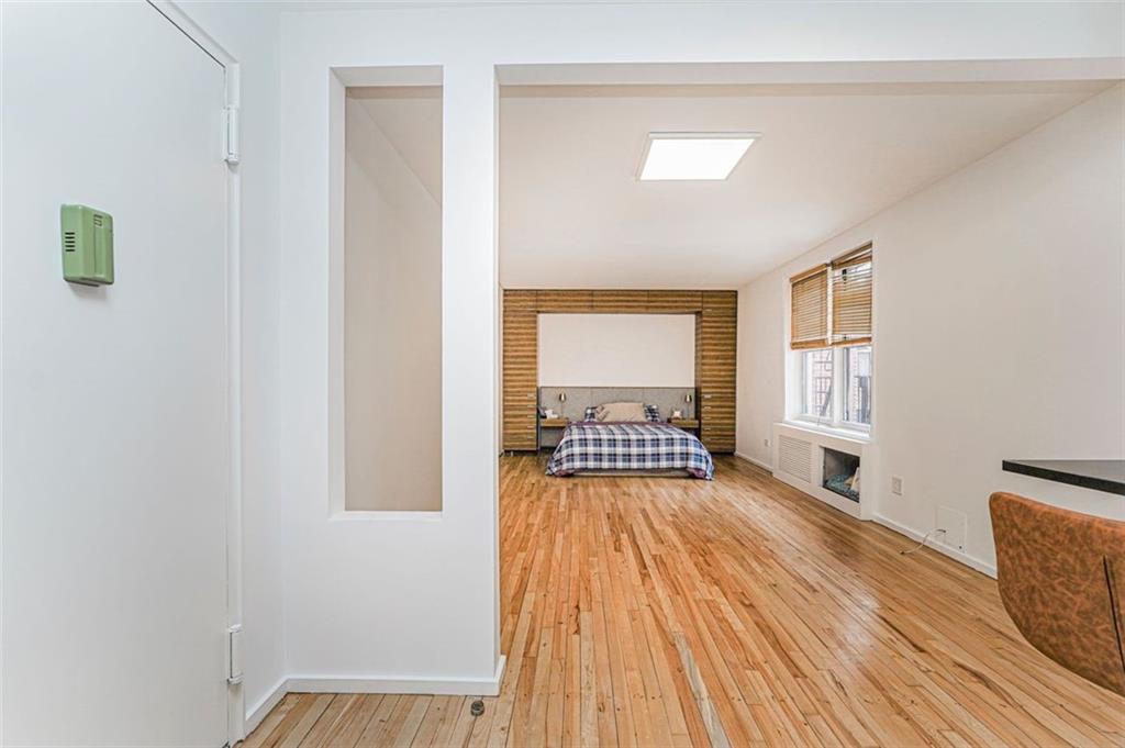 2665 Homecrest Avenue 1W Image 3