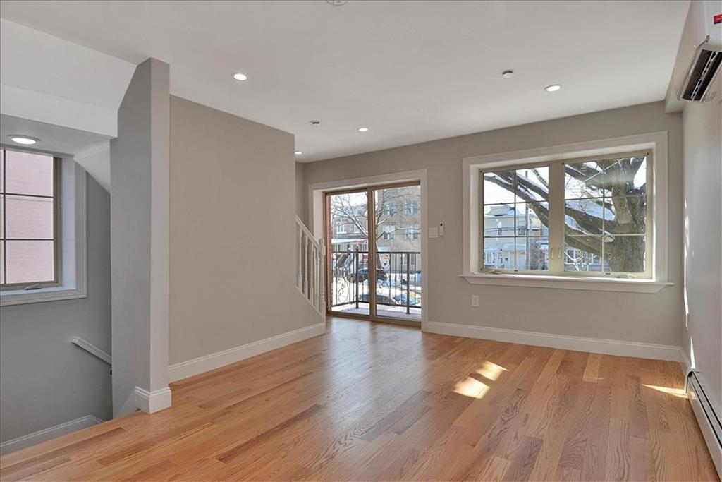 2017 West 6th Street Image 3