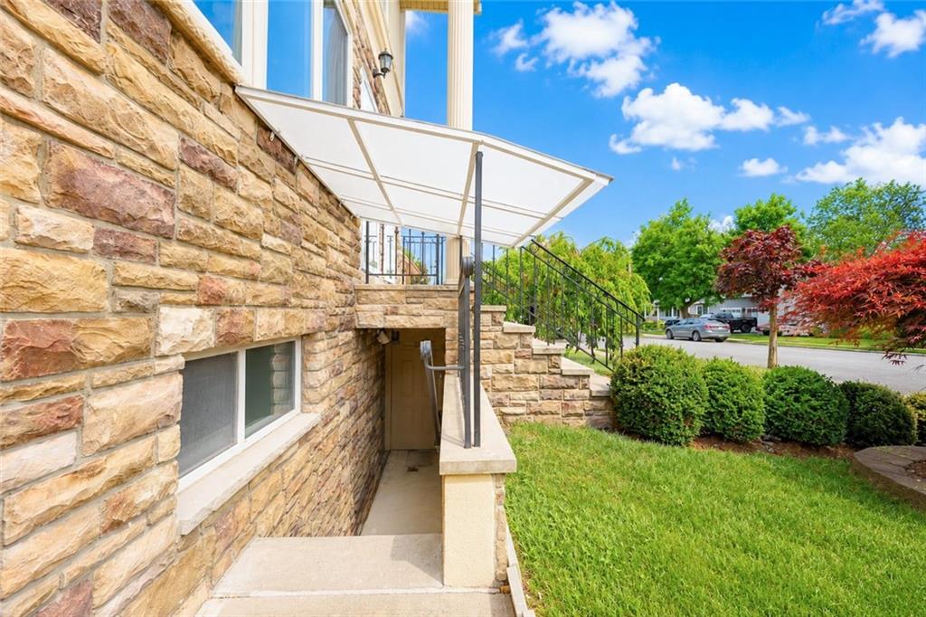 29 Summit Place, Staten  Island, New York, 10312 image 37