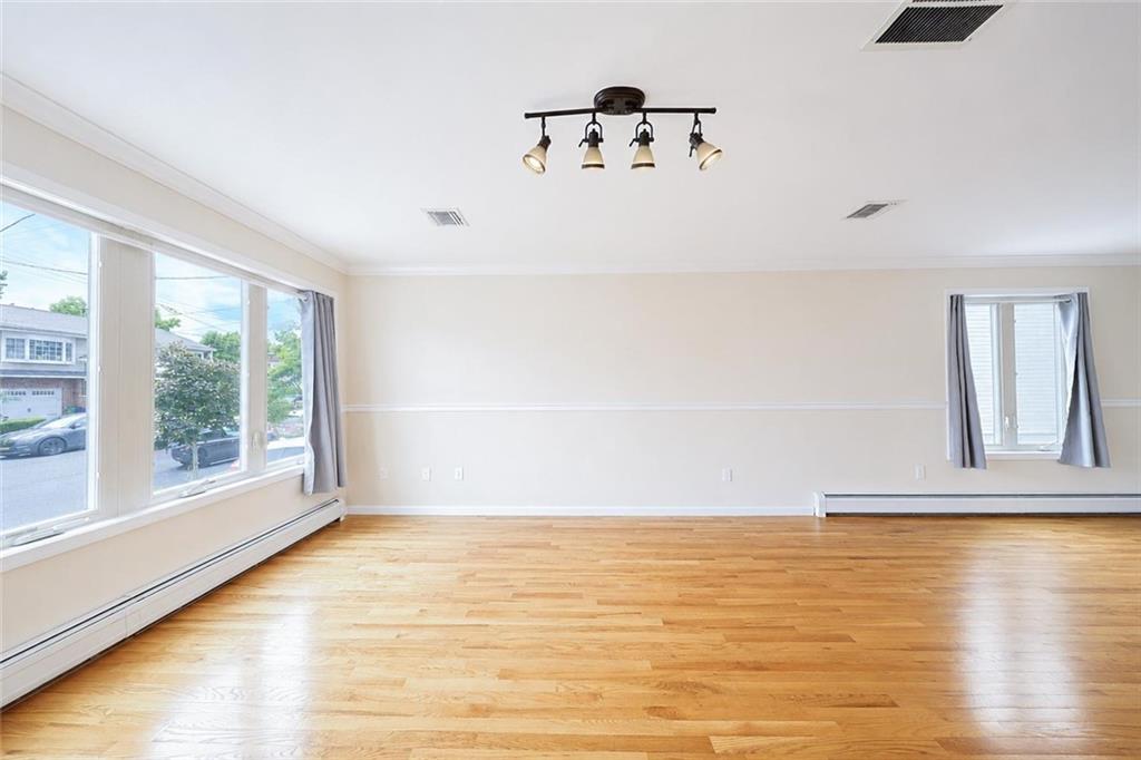 29 Summit Place Image 4