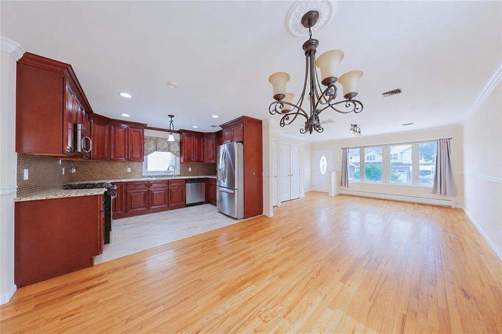 29 Summit Place, Staten  Island, New York, 10312 image 7