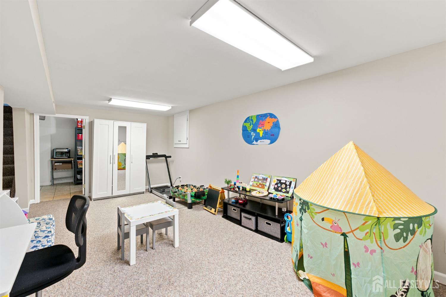 2697 Woodbridge Avenue, Edison, NJ, 08817 image 19