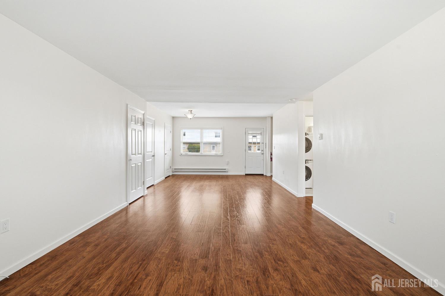 89 white Street c, Eatontown, NJ, 07724 image 7
