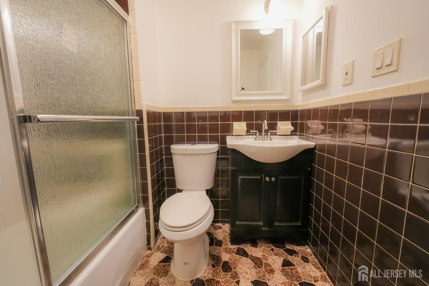 1308 Merrywood Drive, Edison, NJ, 08817 image 37