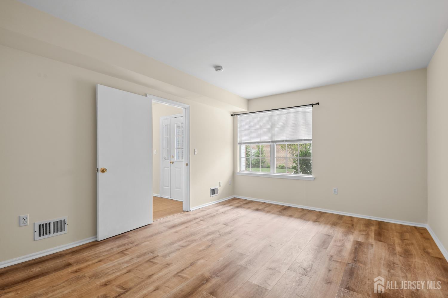 1403 Plymouth Road, North Brunswick, NJ, 08902 image 11