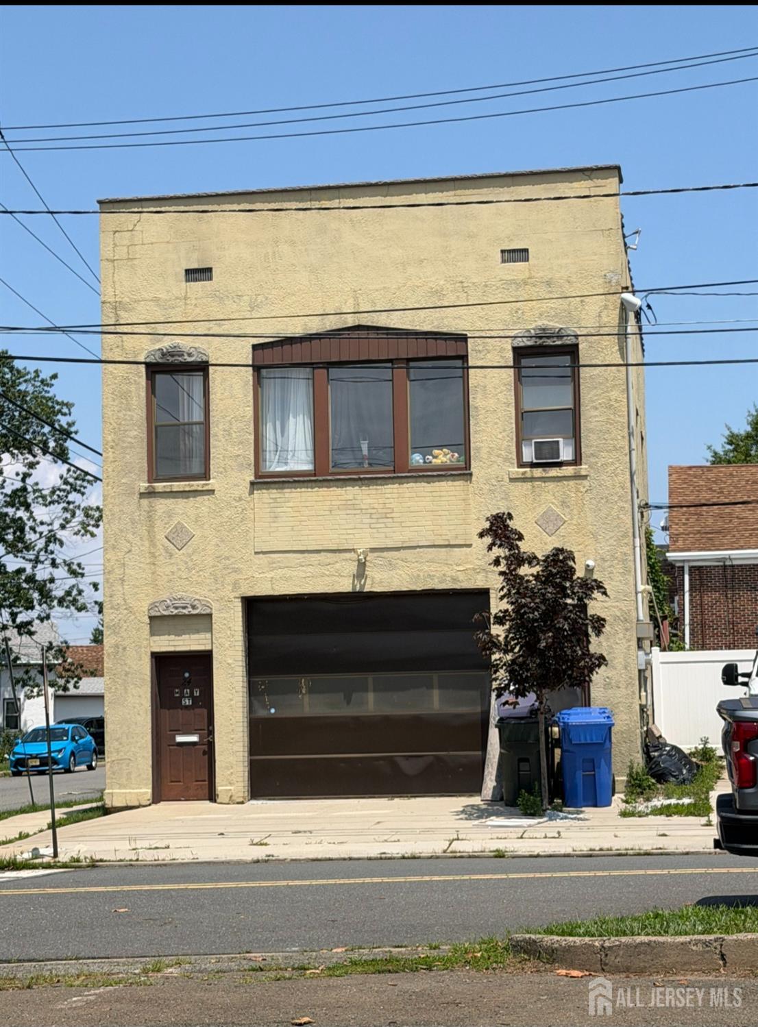 24 May Street Image 1