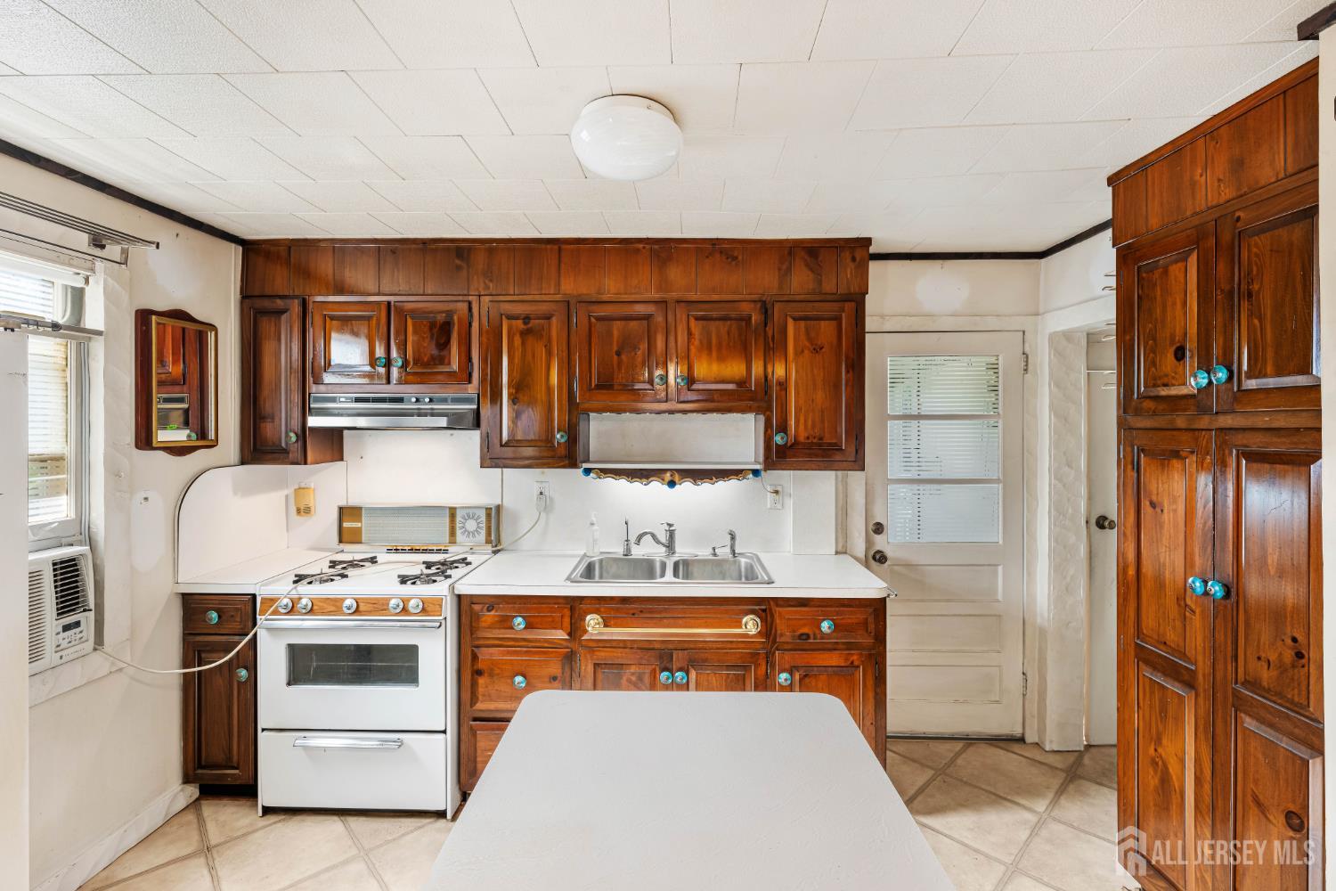 78 Lawrence Avenue, Highland Park, NJ, 08904 image 14