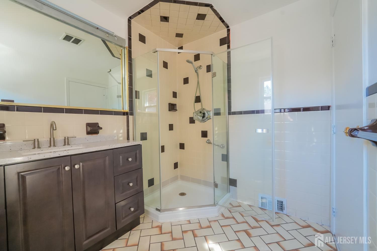 1308 Merrywood Drive, Edison, NJ, 08817 image 43