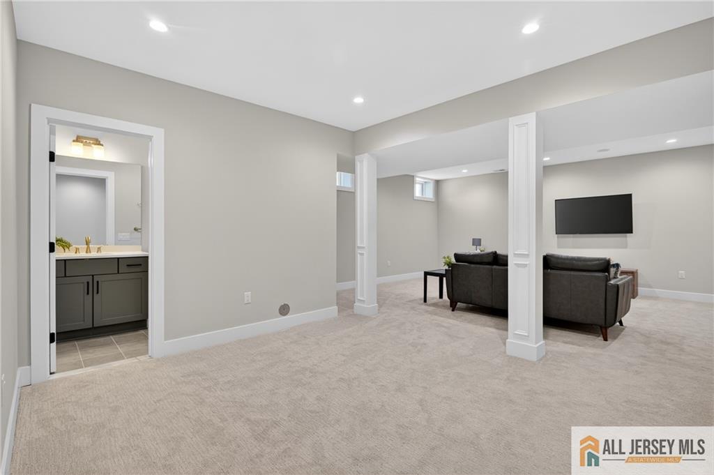 8 Arthur Lane, Cranbury, NJ, 08512 image 32