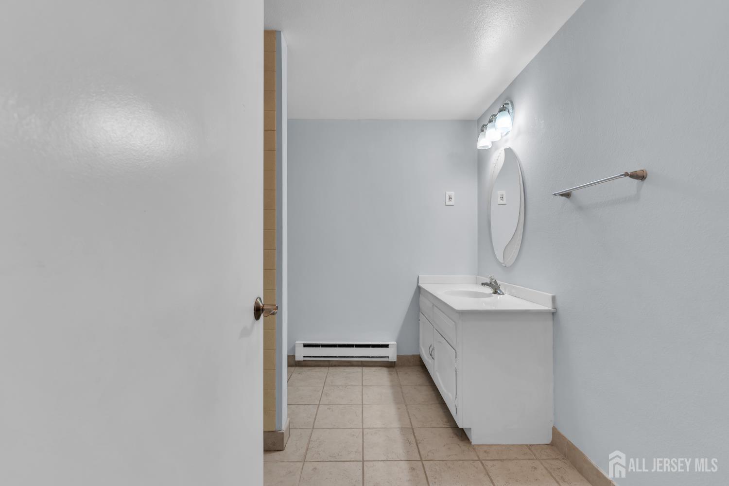 452-A Roxbury Lane, Monroe, NJ, 08831 image 27