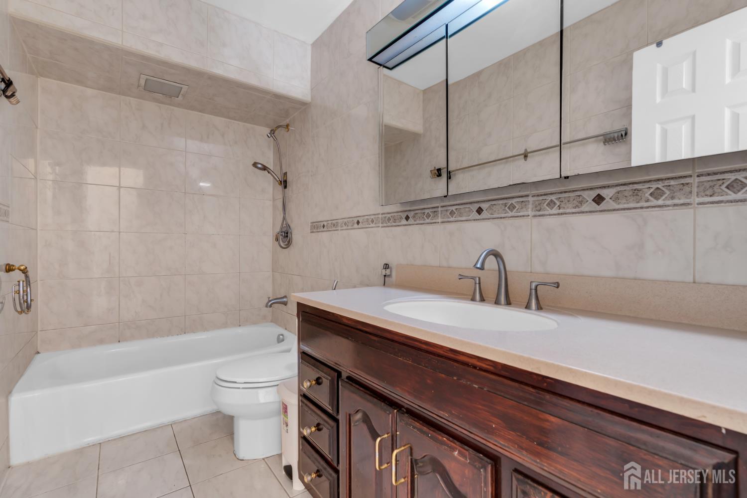 15 Rolfe Avenue, Highland Park, NJ, 08904 image 39