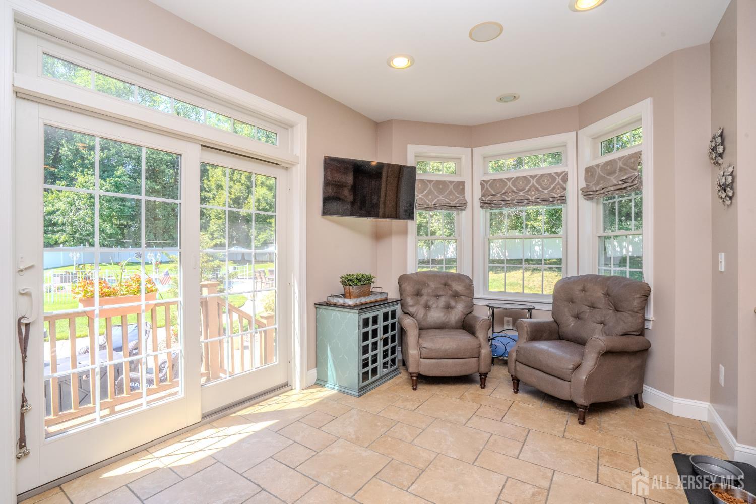 4 Dorene Court, Monroe, NJ, 08831 image 42