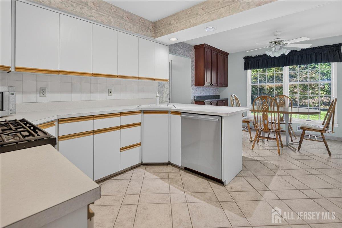 1 Dutchess Lane, South Brunswick, NJ, 08810 image 31