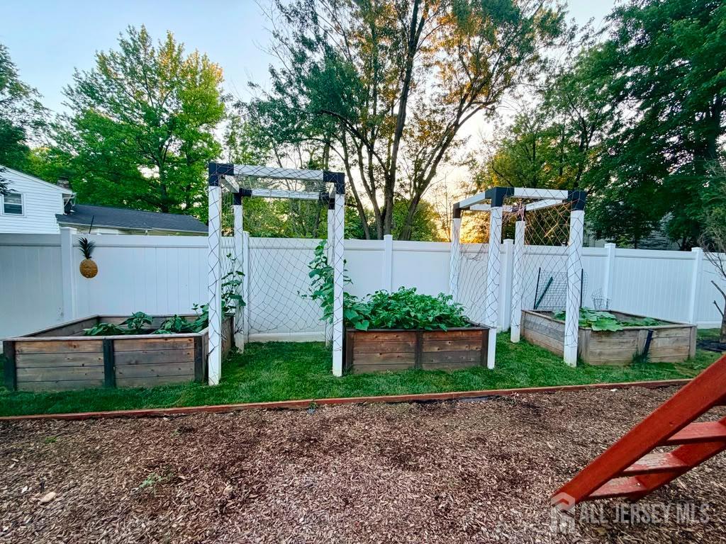 4 Dorset Way, Edison, NJ, 08820 image 31