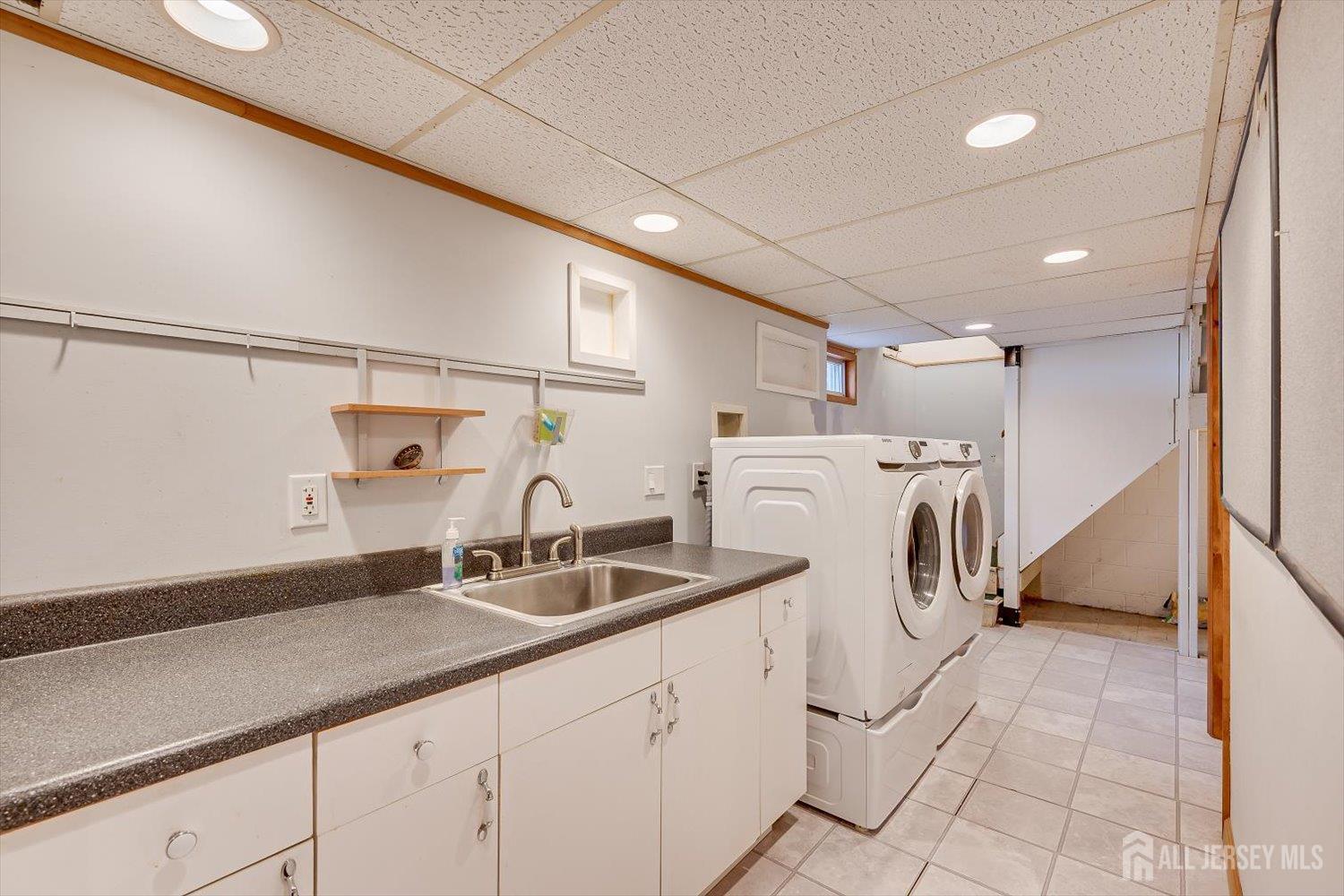 979 Wood Avenue, Edison, NJ, 08820 image 30