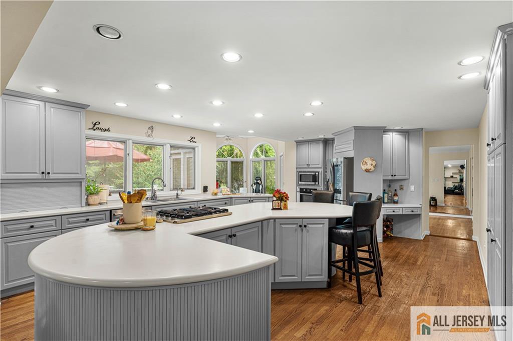 6 Limoli Court, Edison, NJ, 08820 image 19