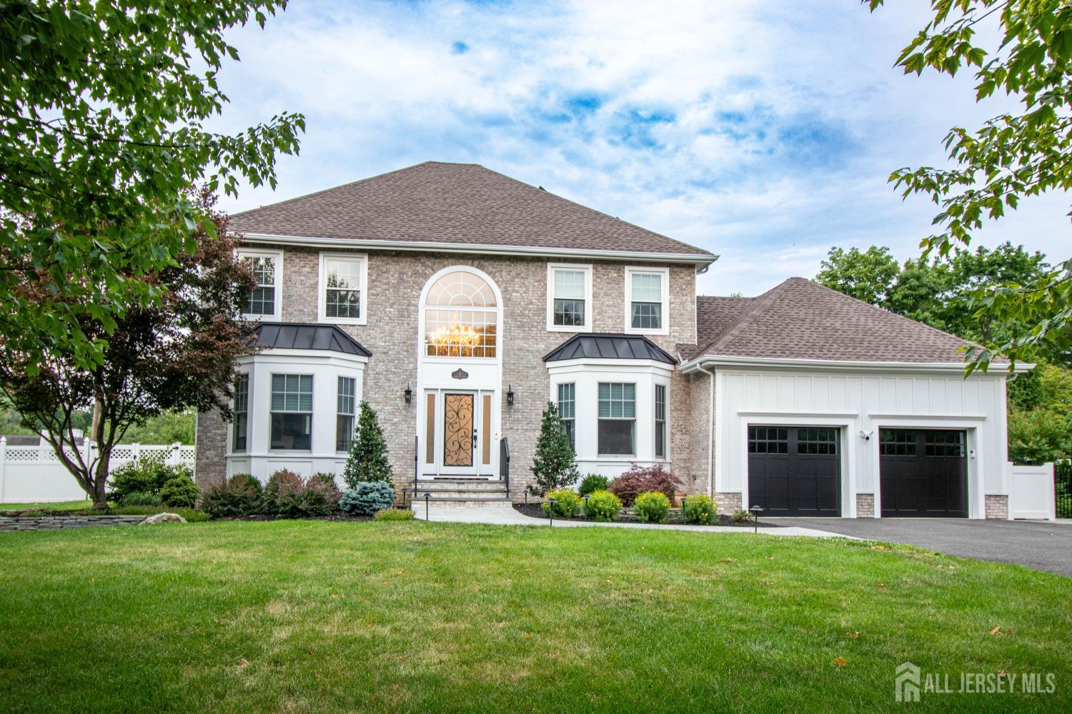 9 Pondview Drive Image 1