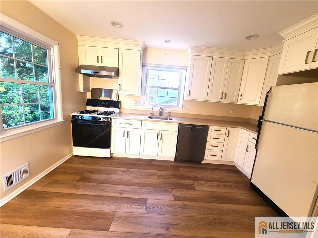 8 Windy Hill Road, Metuchen, NJ, 08840 image 14