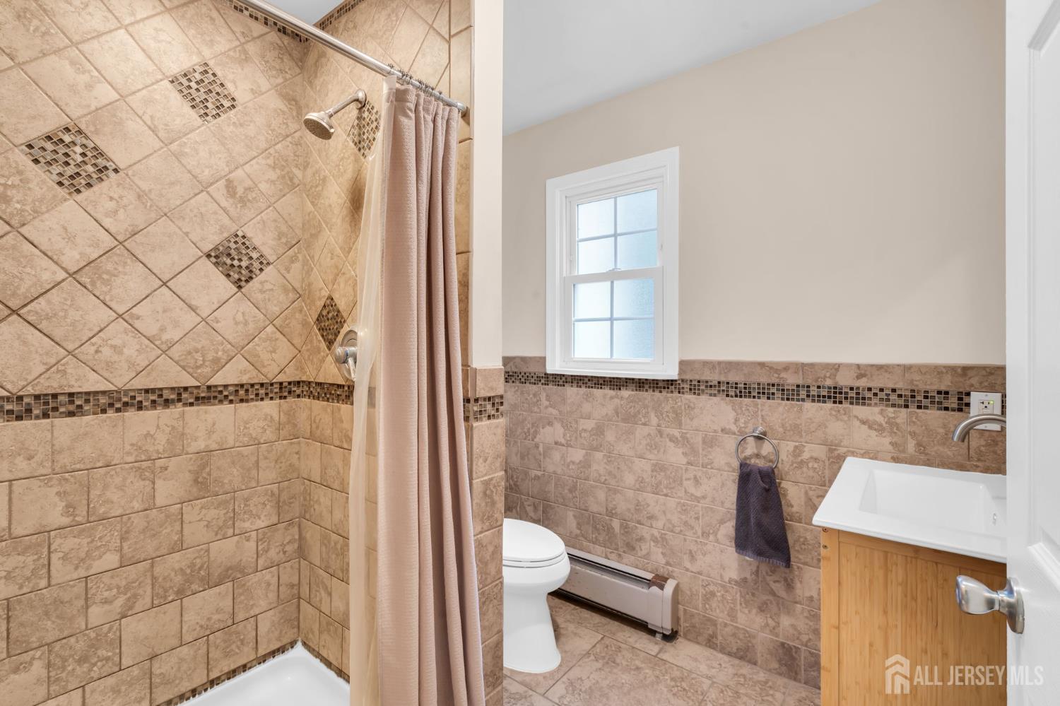 266 Orchard Avenue, Middletown, NJ, 07718 image 20