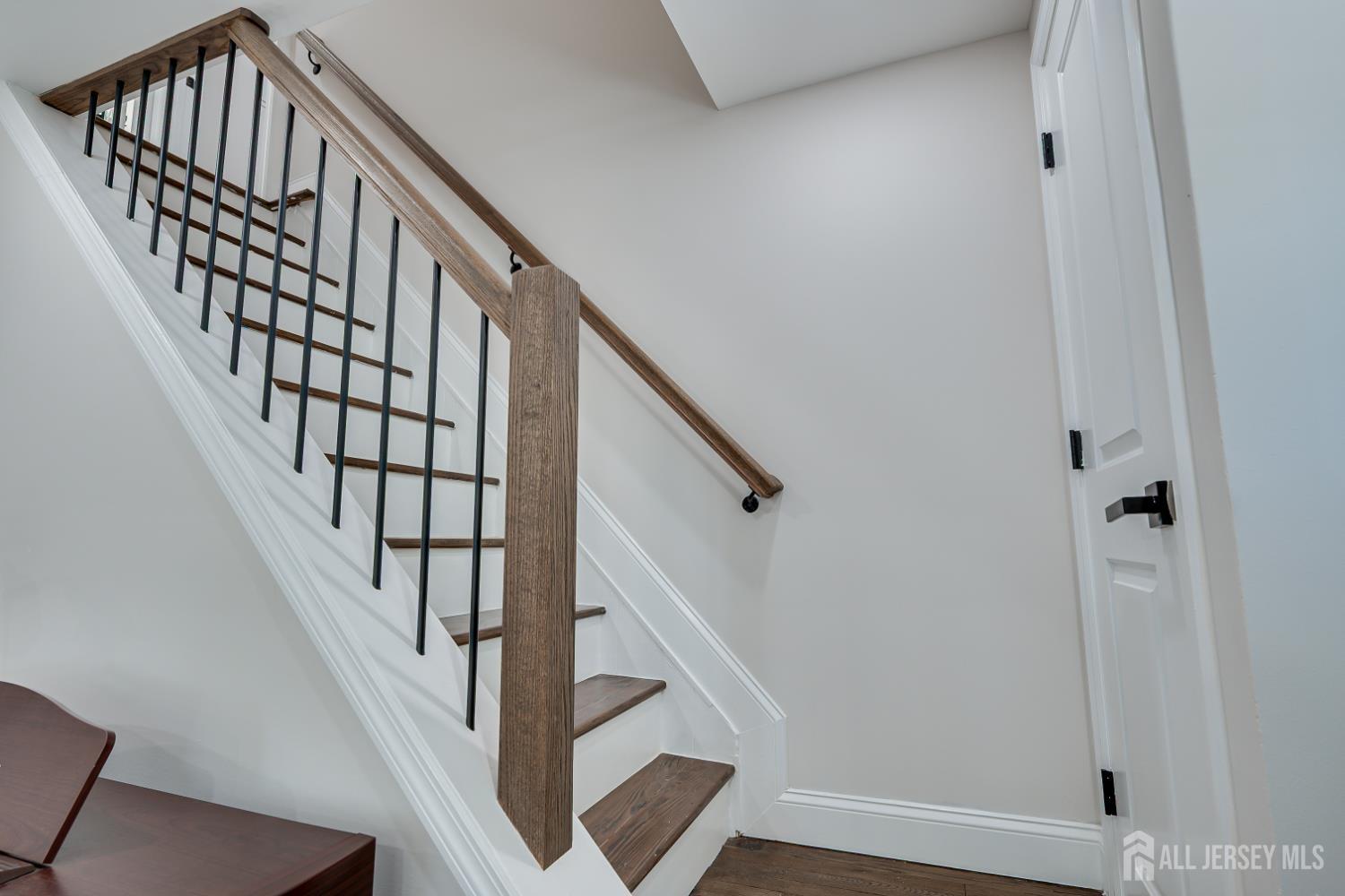 34 James Place, Metuchen, NJ, 08840 image 26