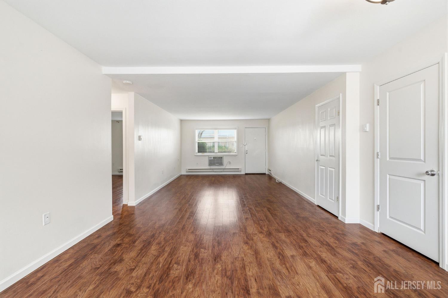 89 white Street c, Eatontown, NJ, 07724 image 11