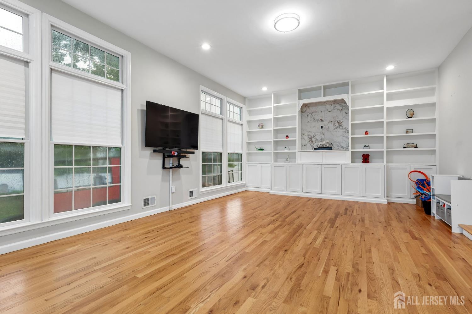 20 Ivy Place, Monroe, NJ, 08831 image 14
