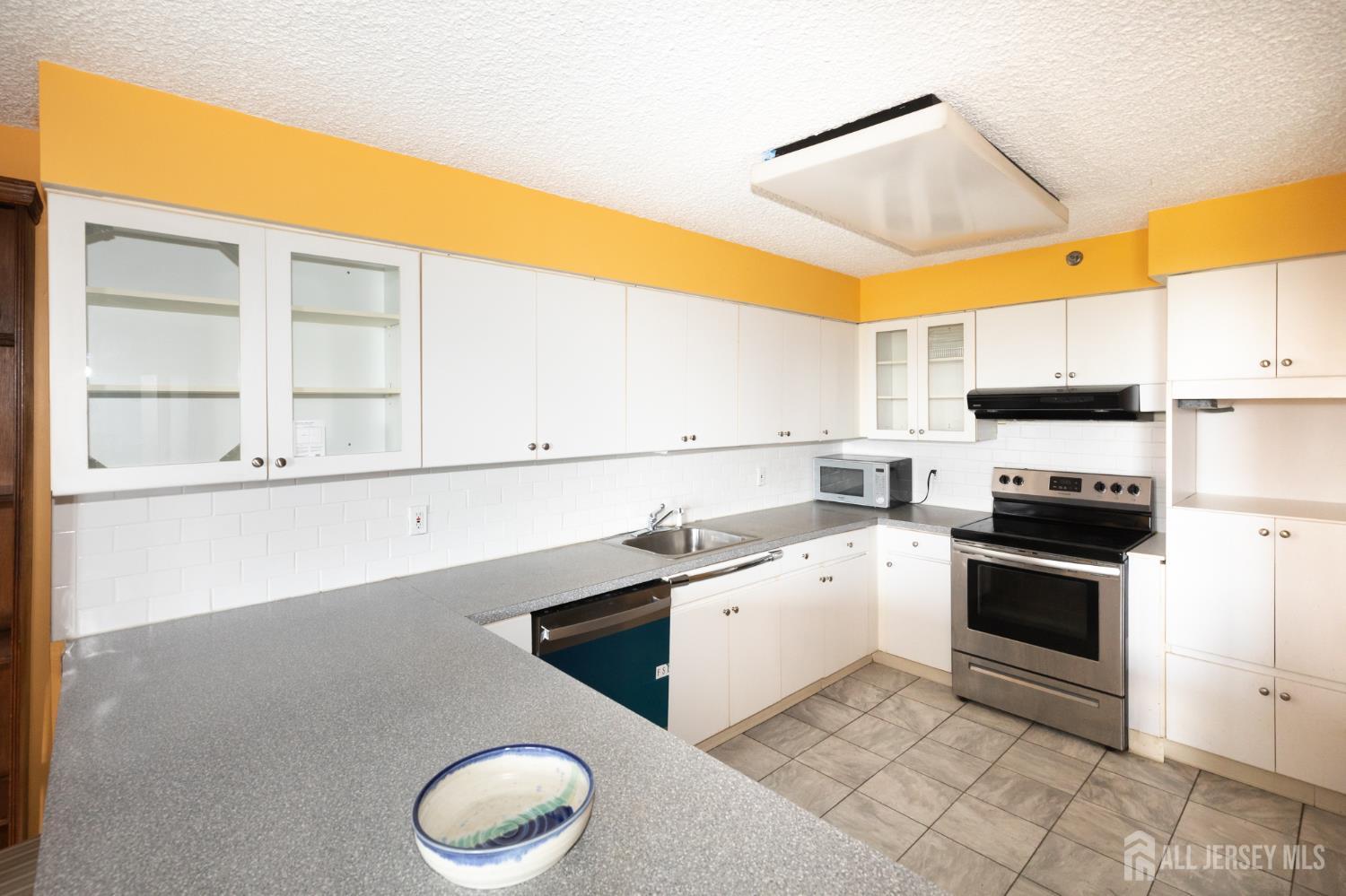 30 S Adelaide Avenue 5M, Highland Park, NJ, 08904 image 10