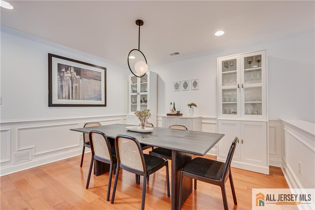 403 Somerset Court, South Brunswick, NJ, 08540 image 9