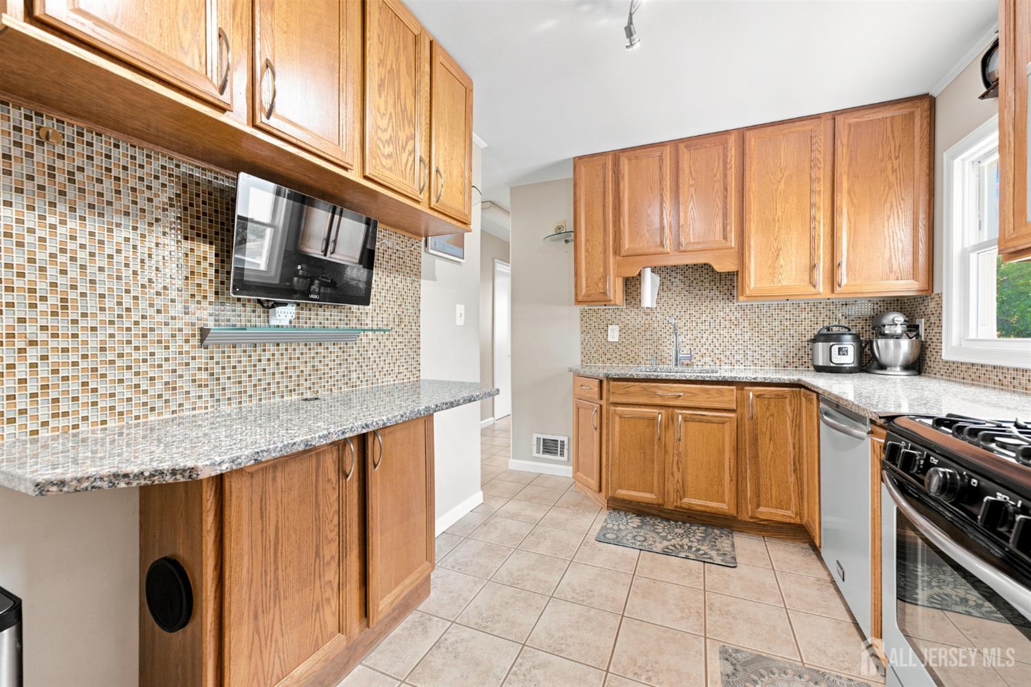 2697 Woodbridge Avenue, Edison, NJ, 08817 image 9