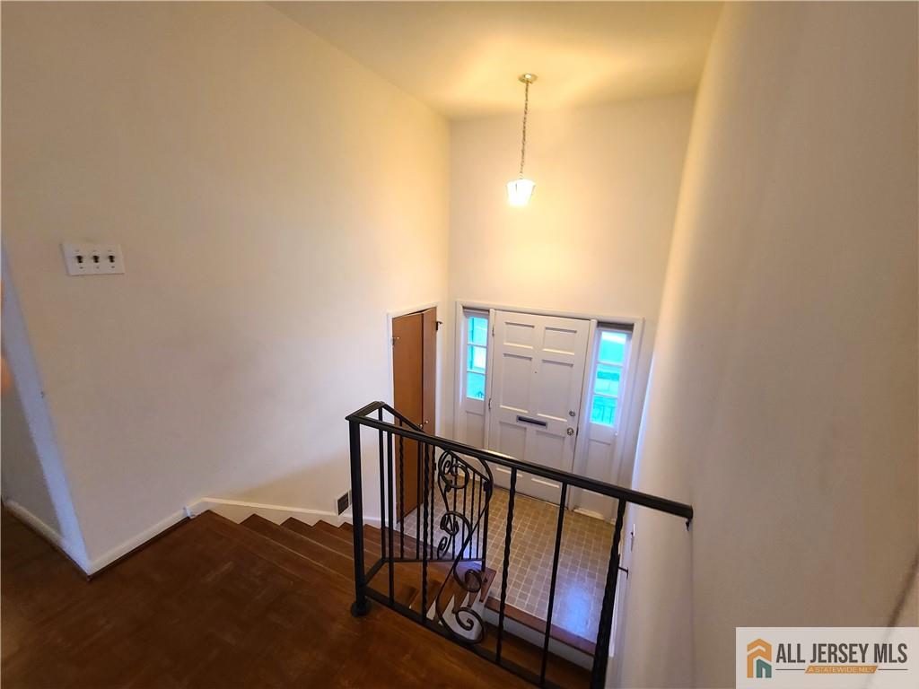 8 Windy Hill Road Image 5